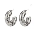 Pendientes Round Milled Hearts — vista lateral